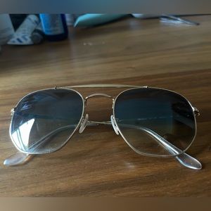 Ray-ban gold frame light blue lenses